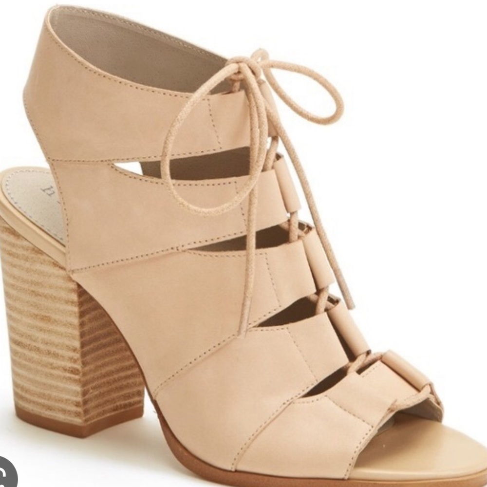 Hinge Drea Women's Size 9.5  Peep Toe Suede Block Heel Lace Tan Leather Sandals